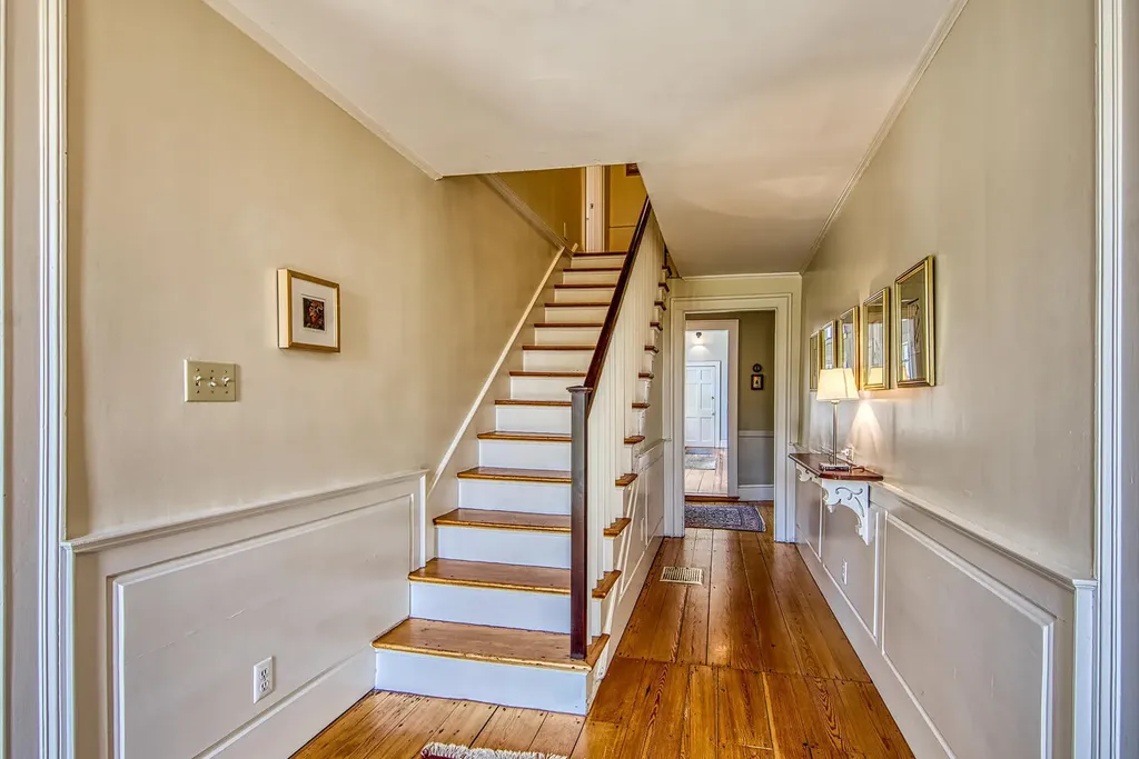 12 Flye Point Road Brooklin ME 04616