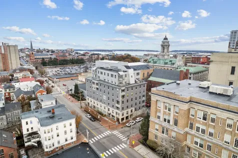 21 Chestnut Street Portland ME 04101