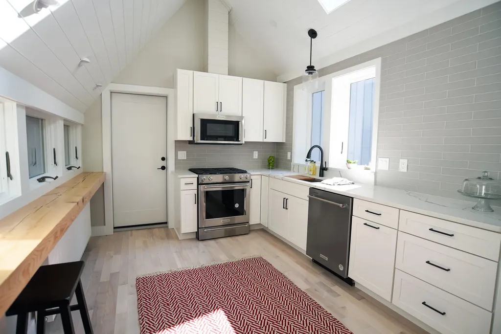 10 Ledgemere Road Harpswell ME 04066
