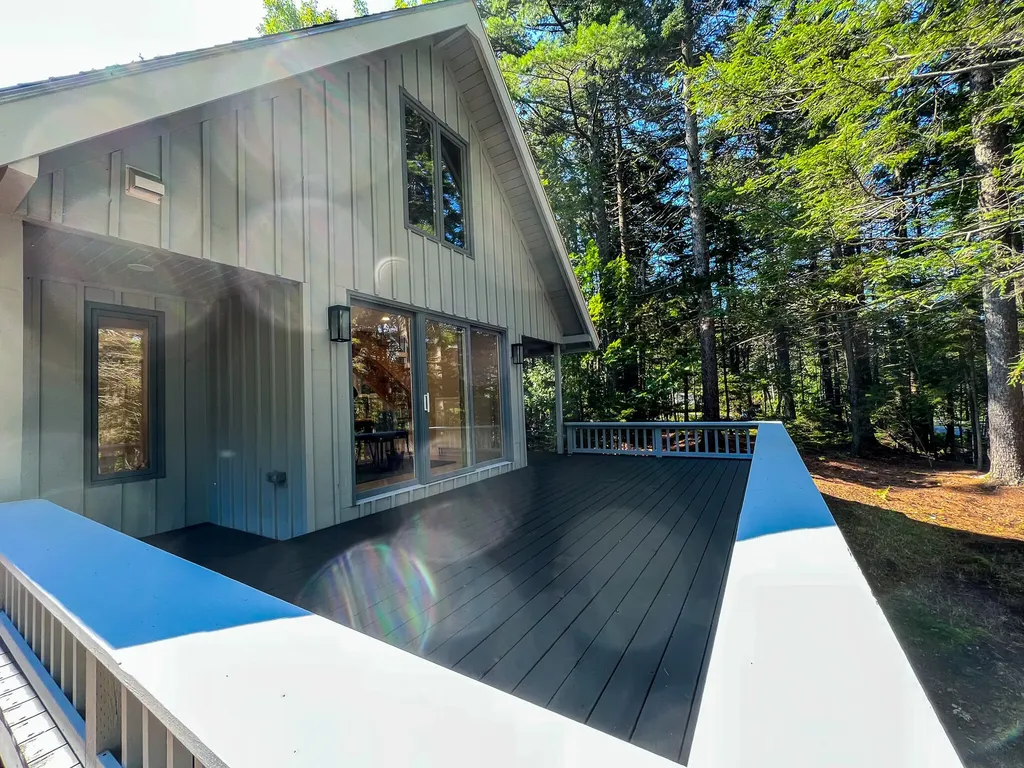 10 Ledgemere Road Harpswell ME 04066