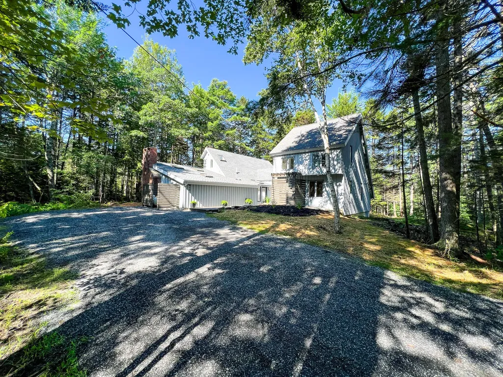 10 Ledgemere Road Harpswell ME 04066