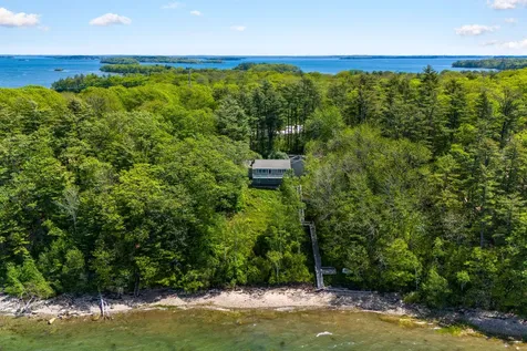 23 Sandy Point Road Yarmouth ME 04096
