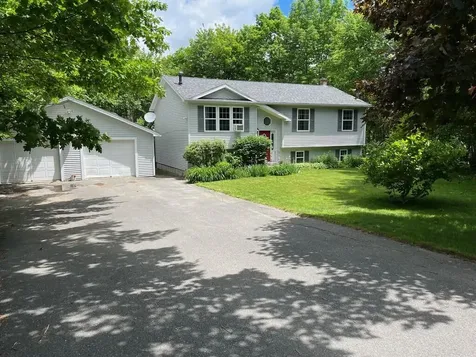 81 Evergreen Drive Hermon ME 04401