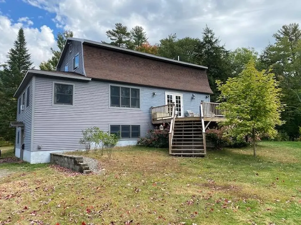 31 Hulin Road Belgrade ME 04917