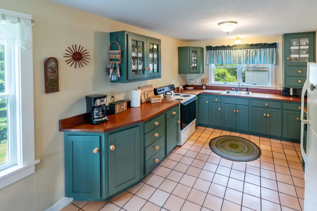 656 Duck Cove Road Roque Bluffs ME 04654