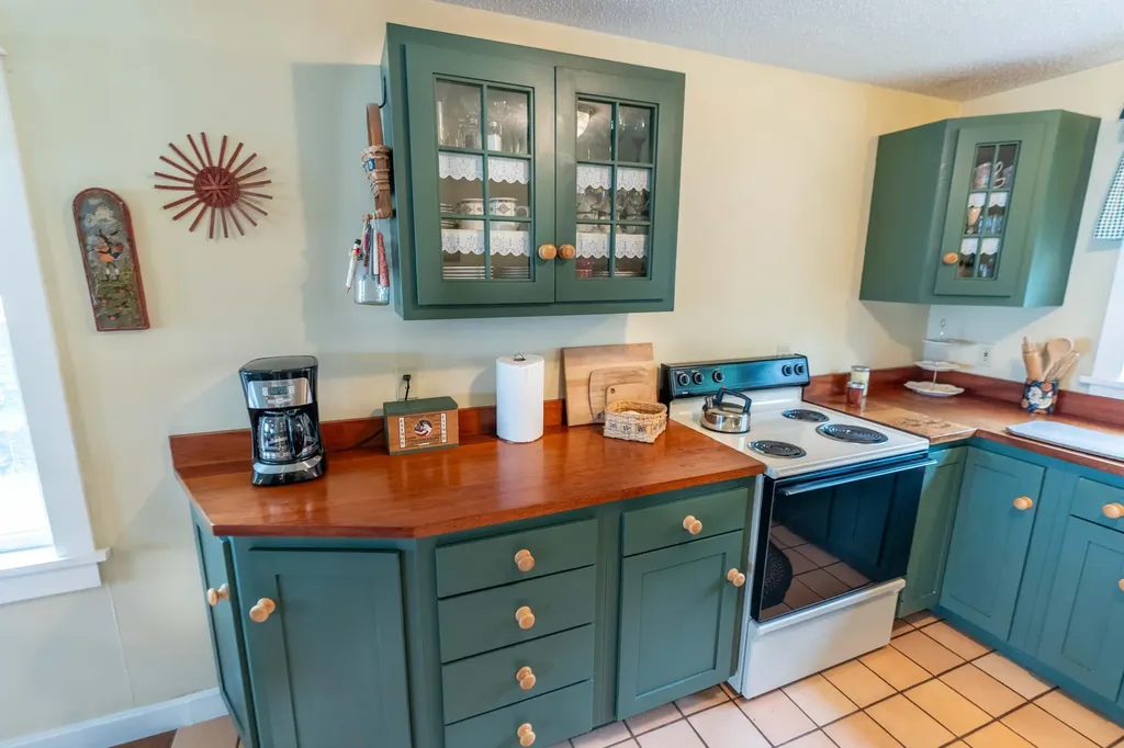 656 Duck Cove Road Roque Bluffs ME 04654
