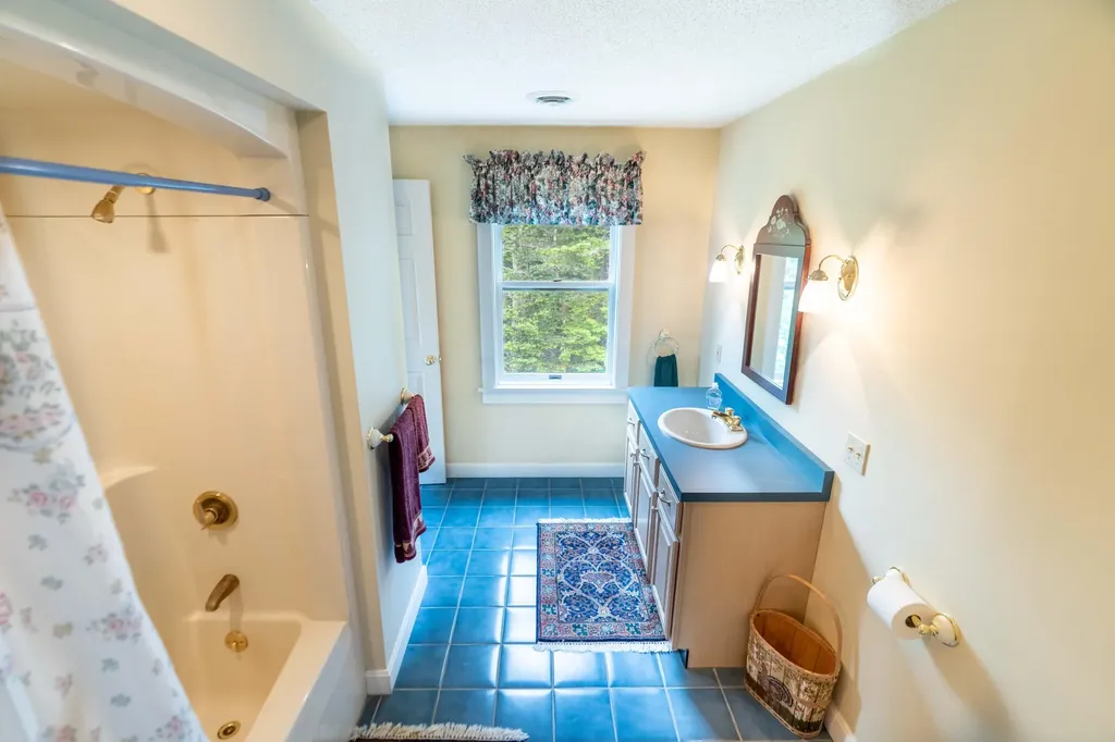 656 Duck Cove Road Roque Bluffs ME 04654