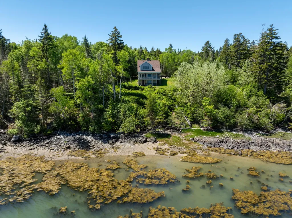 656 Duck Cove Road Roque Bluffs ME 04654