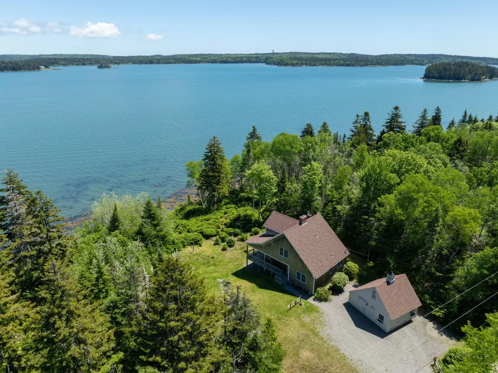 656 Duck Cove Road Roque Bluffs ME 04654