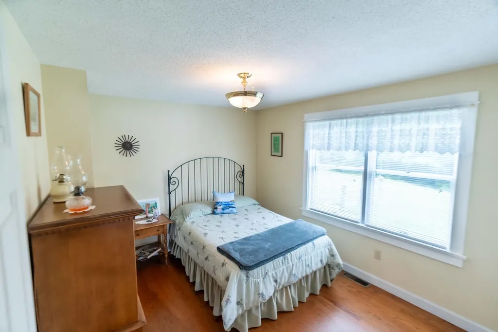 656 Duck Cove Road Roque Bluffs ME 04654