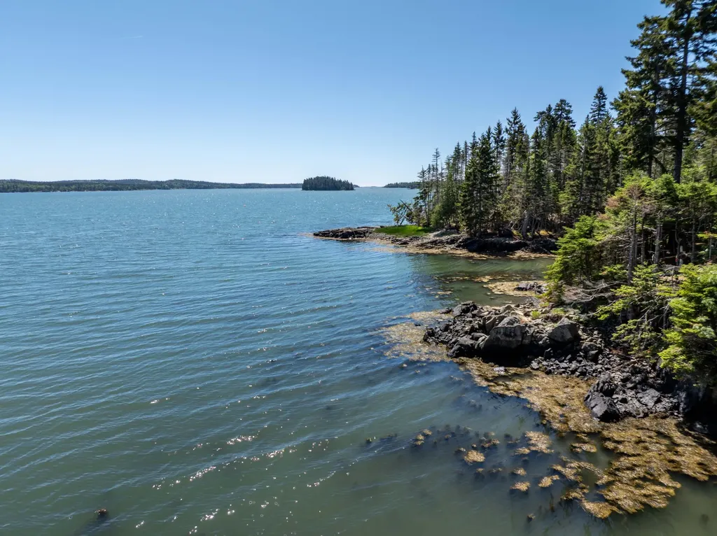 576 Duck Cove Road Roque Bluffs ME 04654