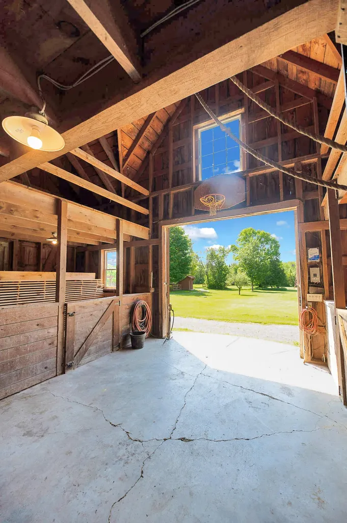 429 Brighton Road Athens ME 04912