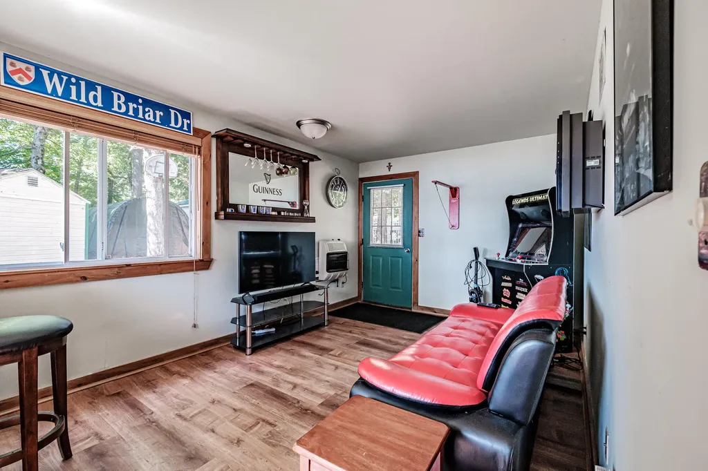 3 Panther Pond Pines Road Raymond ME 04071