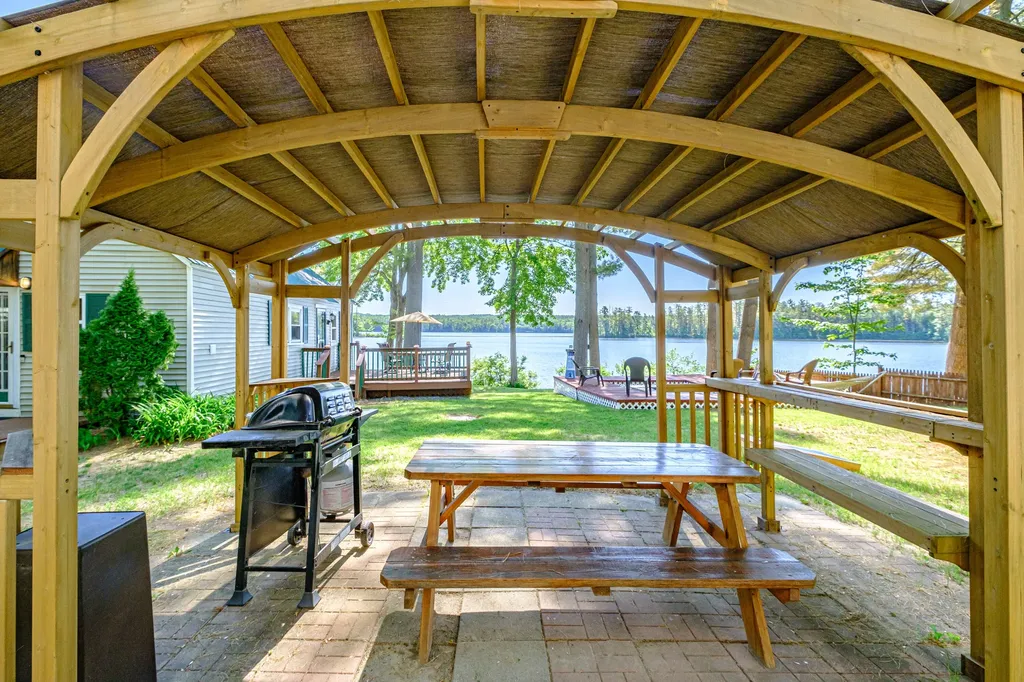 3 Panther Pond Pines Road Raymond ME 04071
