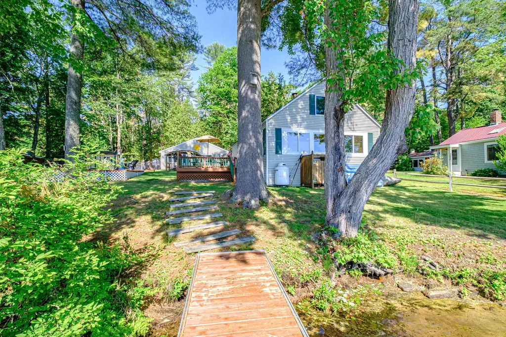 3 Panther Pond Pines Road Raymond ME 04071