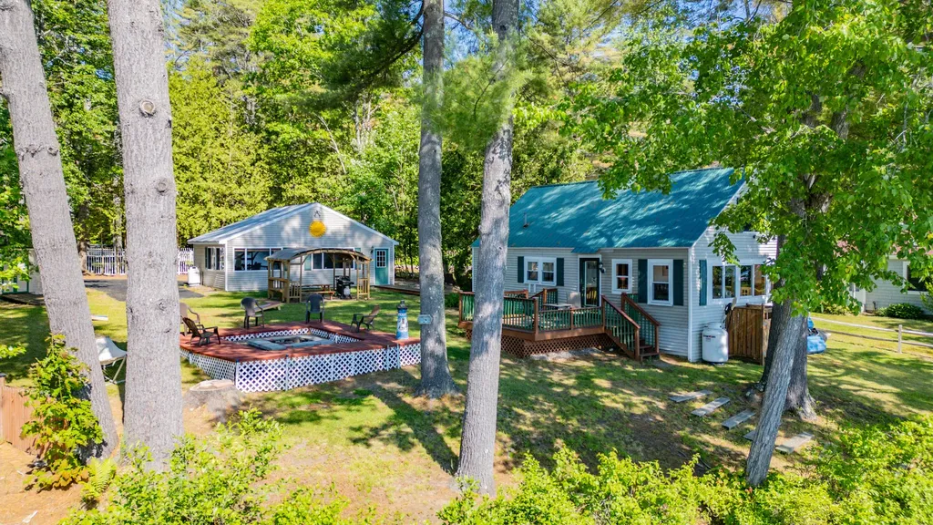 3 Panther Pond Pines Road Raymond ME 04071