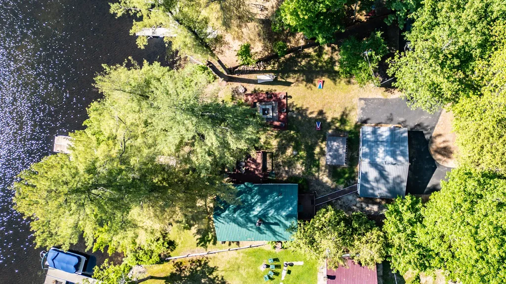 3 Panther Pond Pines Road Raymond ME 04071