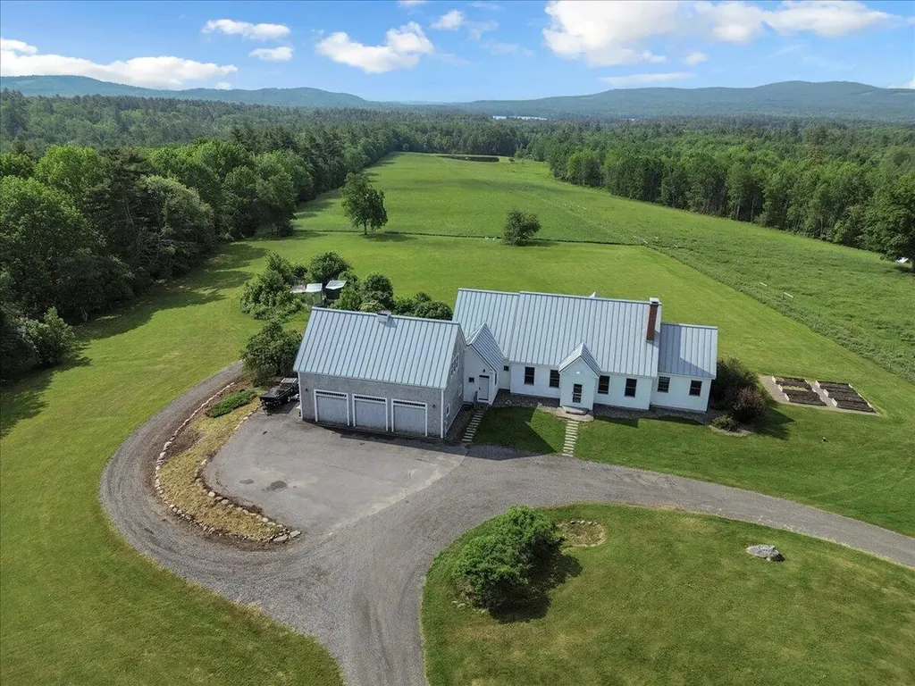 16 Willensview Lane Belmont ME 04952