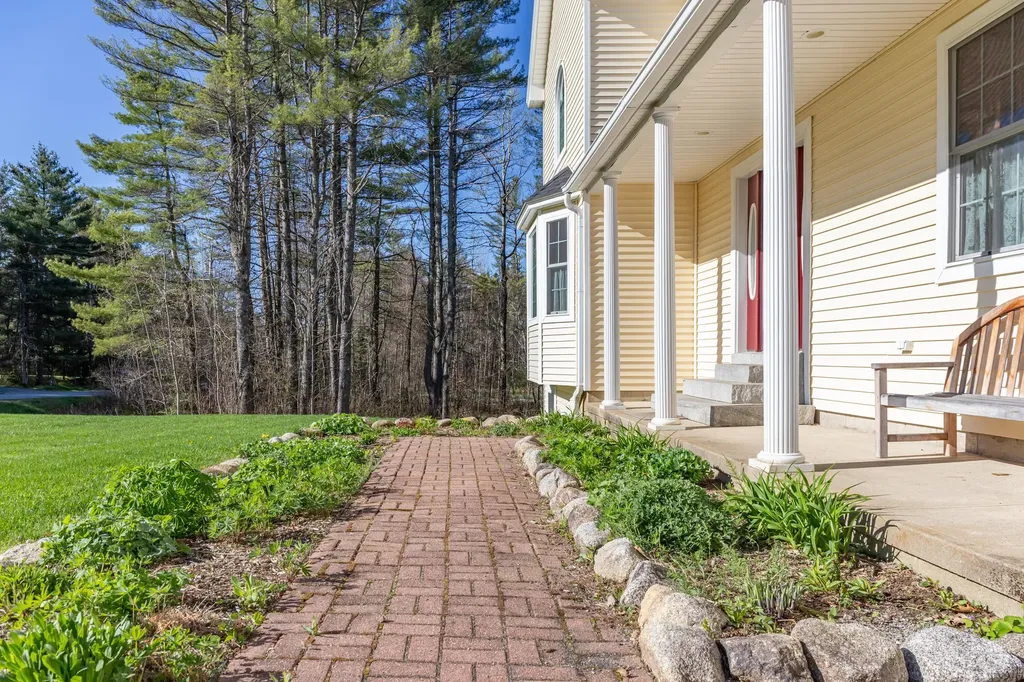 60 Town Farm Road Hampden ME 04444