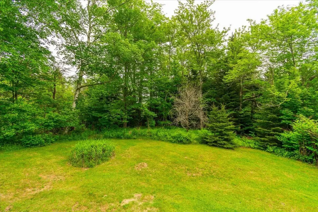 245 Wallston Road Saint George ME 04860