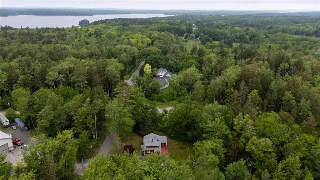 245 Wallston Road Saint George ME 04860