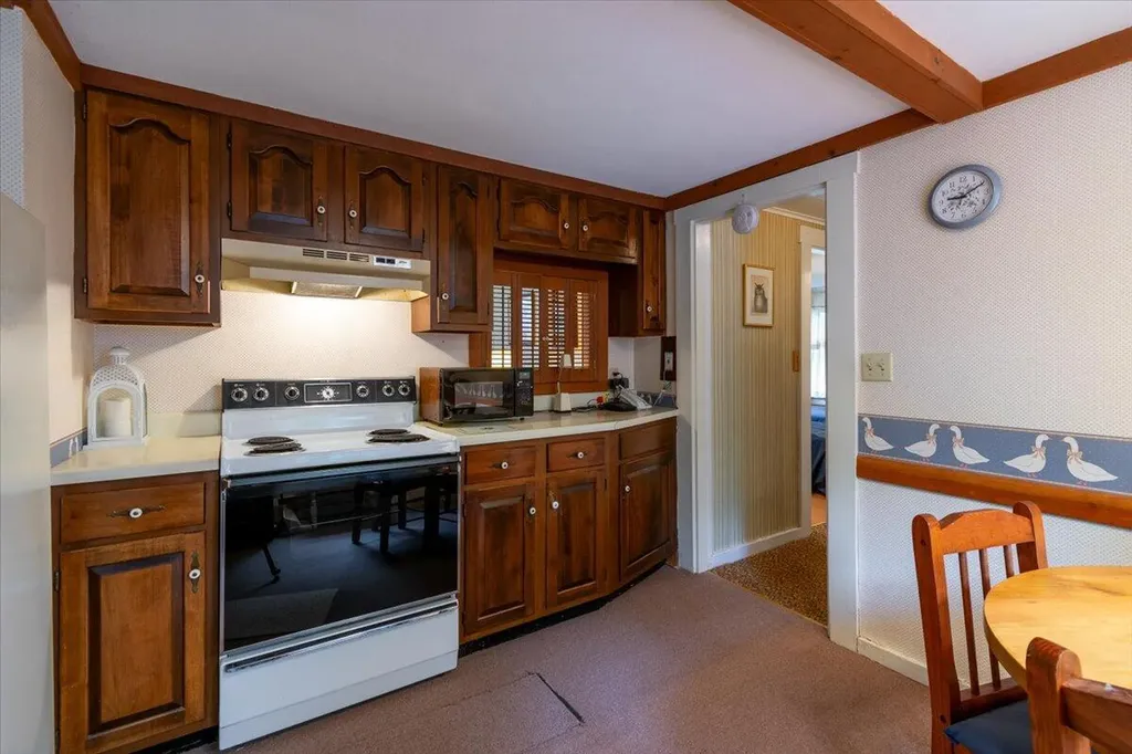 245 Wallston Road Saint George ME 04860