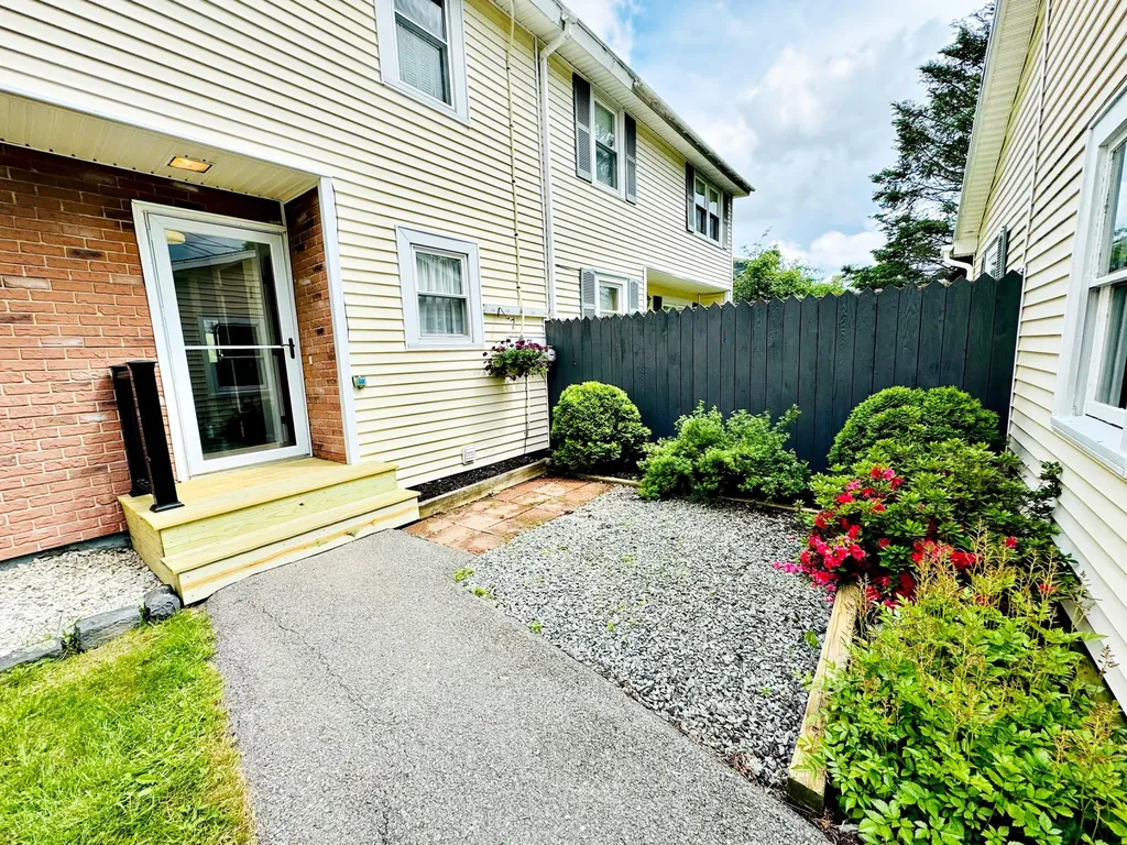 30 Mount Desert Drive Bangor ME 04401