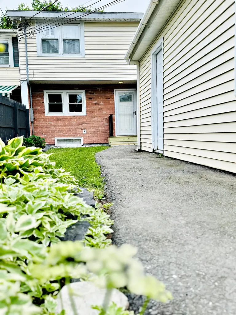 30 Mount Desert Drive Bangor ME 04401