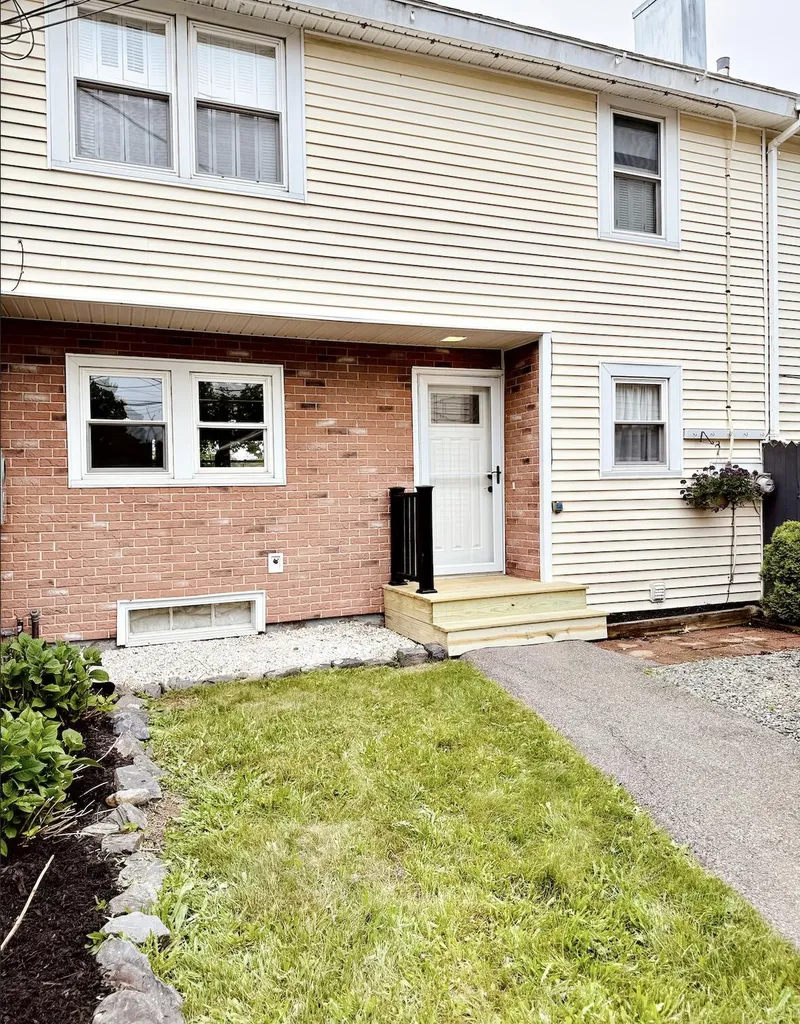 30 Mount Desert Drive Bangor ME 04401