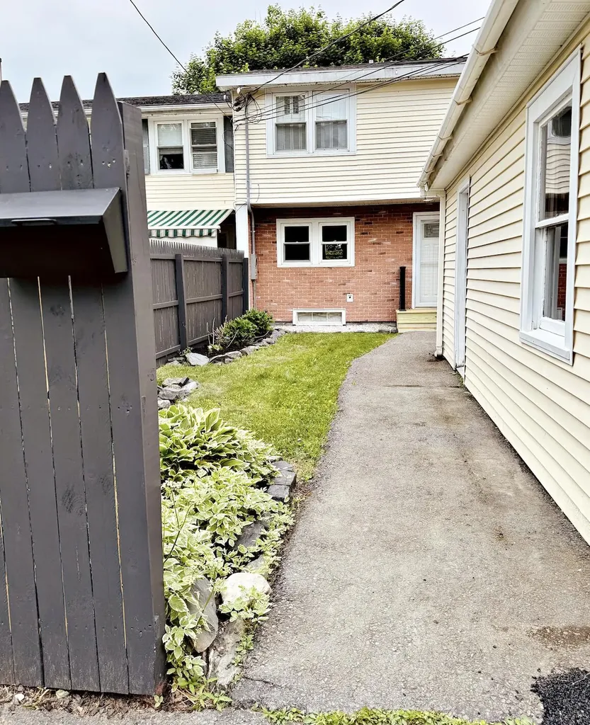 30 Mount Desert Drive Bangor ME 04401
