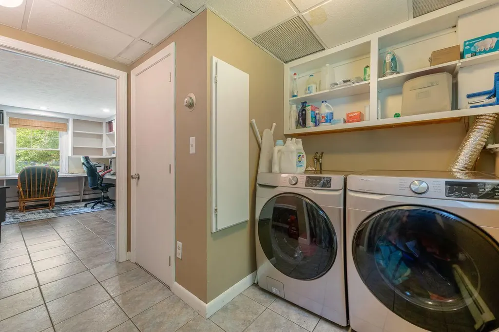 11 Sheffield Avenue Lewiston ME 04240