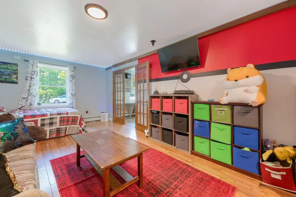 11 Sheffield Avenue Lewiston ME 04240