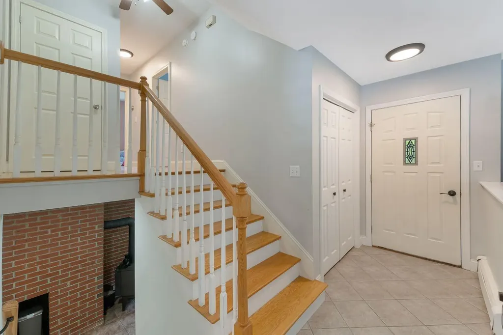 11 Sheffield Avenue Lewiston ME 04240