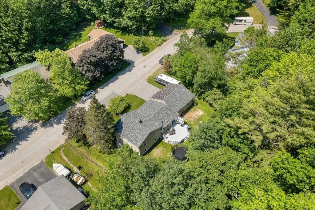 11 Sheffield Avenue Lewiston ME 04240