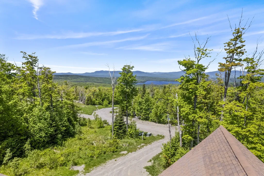 82 Magalloway Loop Sandy River Plt ME 04970