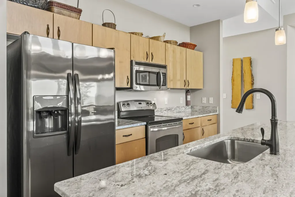 82 Magalloway Loop Sandy River Plt ME 04970