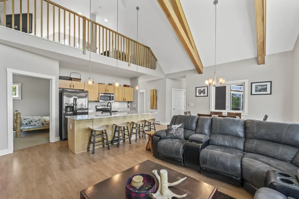 82 Magalloway Loop Sandy River Plt ME 04970