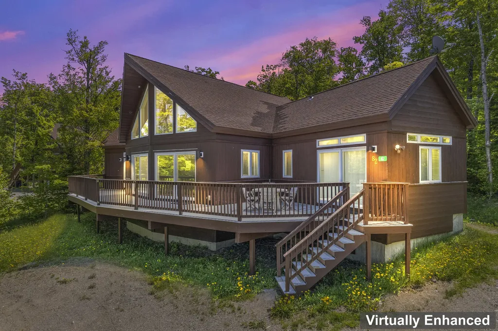 82 Magalloway Loop Sandy River Plt ME 04970