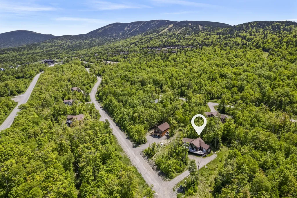82 Magalloway Loop Sandy River Plt ME 04970