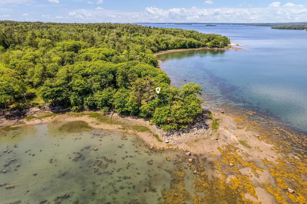 82 Carters Point Road Chebeague Island ME 04017