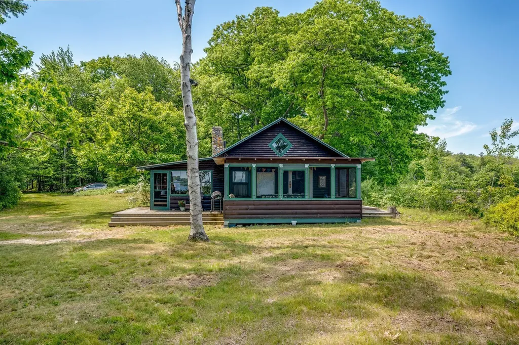 82 Carters Point Road Chebeague Island ME 04017