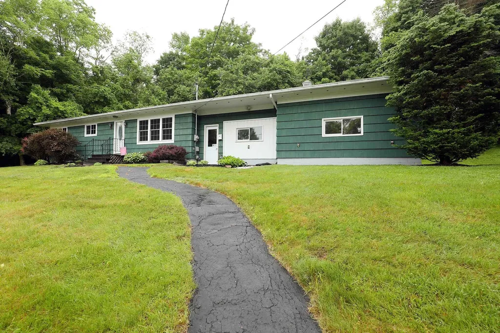 11 Cheney Avenue Randolph ME 04346