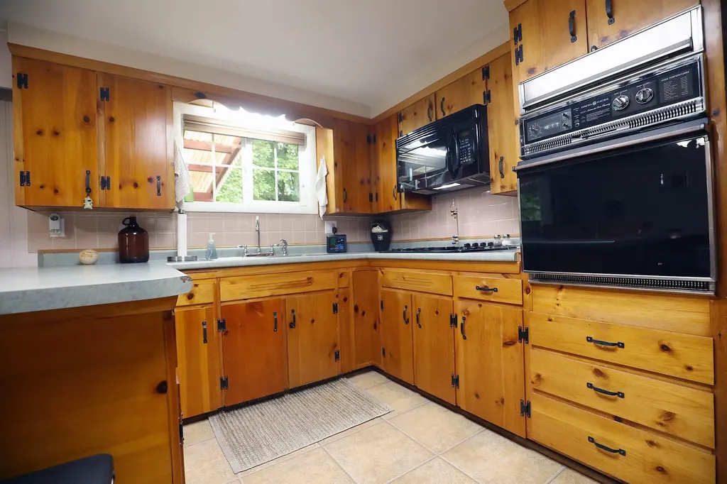 11 Cheney Avenue Randolph ME 04346