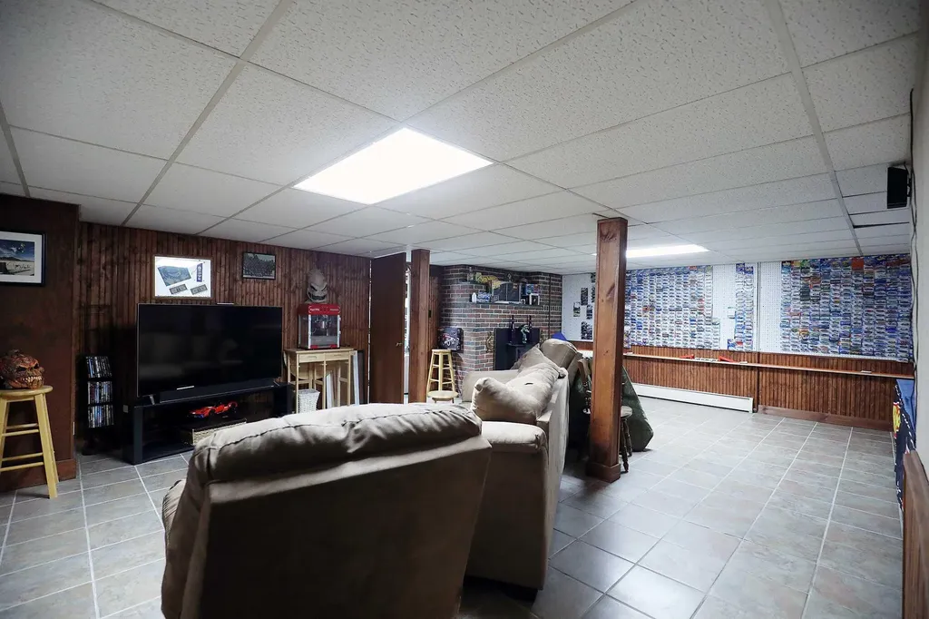 11 Cheney Avenue Randolph ME 04346