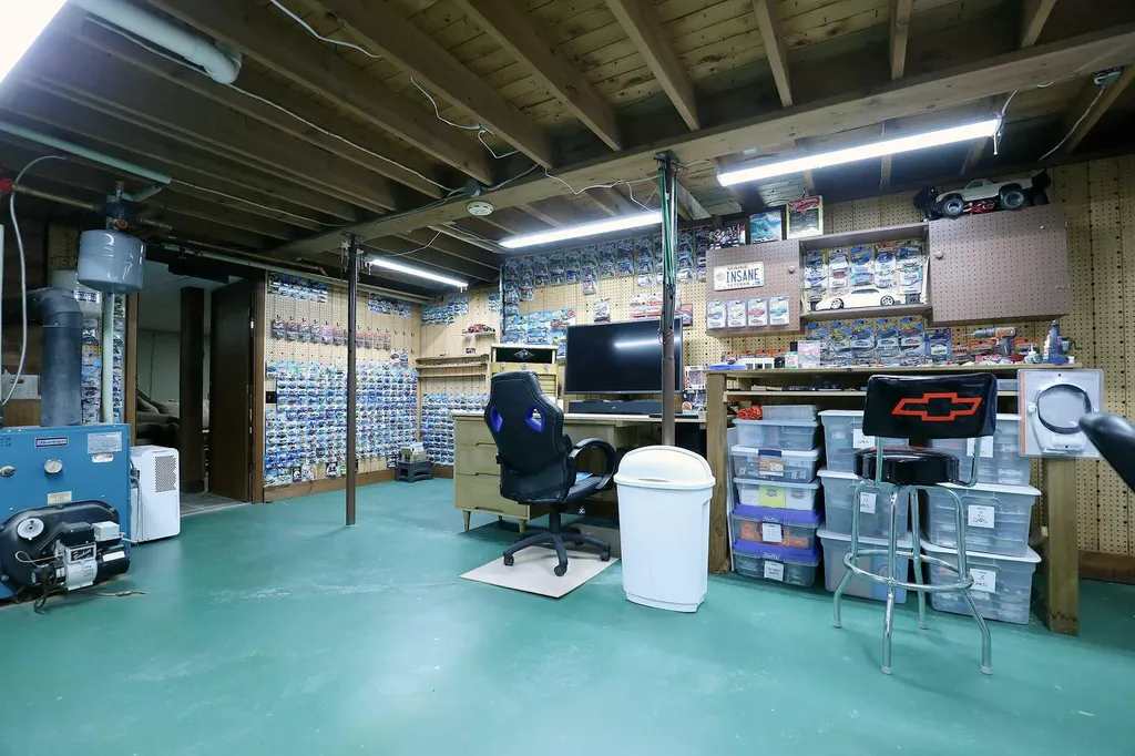 11 Cheney Avenue Randolph ME 04346