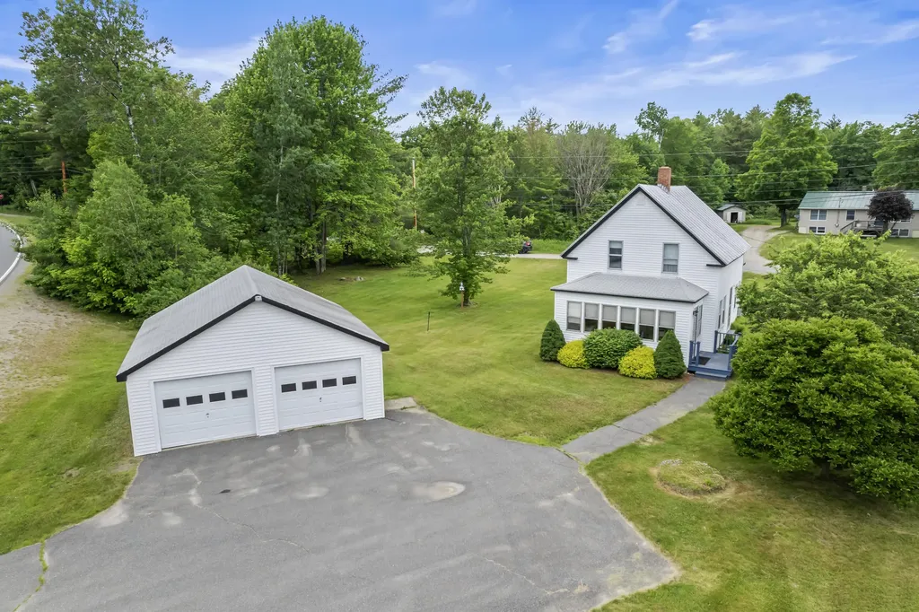 592 Rome Road Rome ME 04963