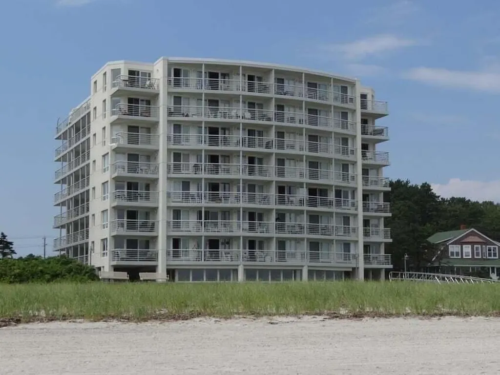 221 E Grand Avenue E Old Orchard Beach ME 04064
