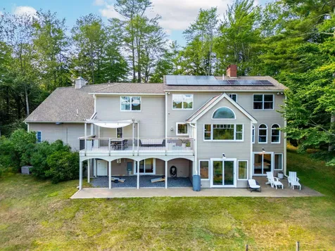 52 Bagatelle Lane Brunswick ME 04011