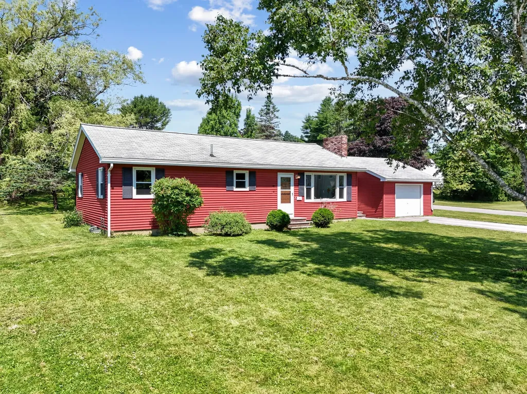 16 Traverse Street Rockland ME 04841