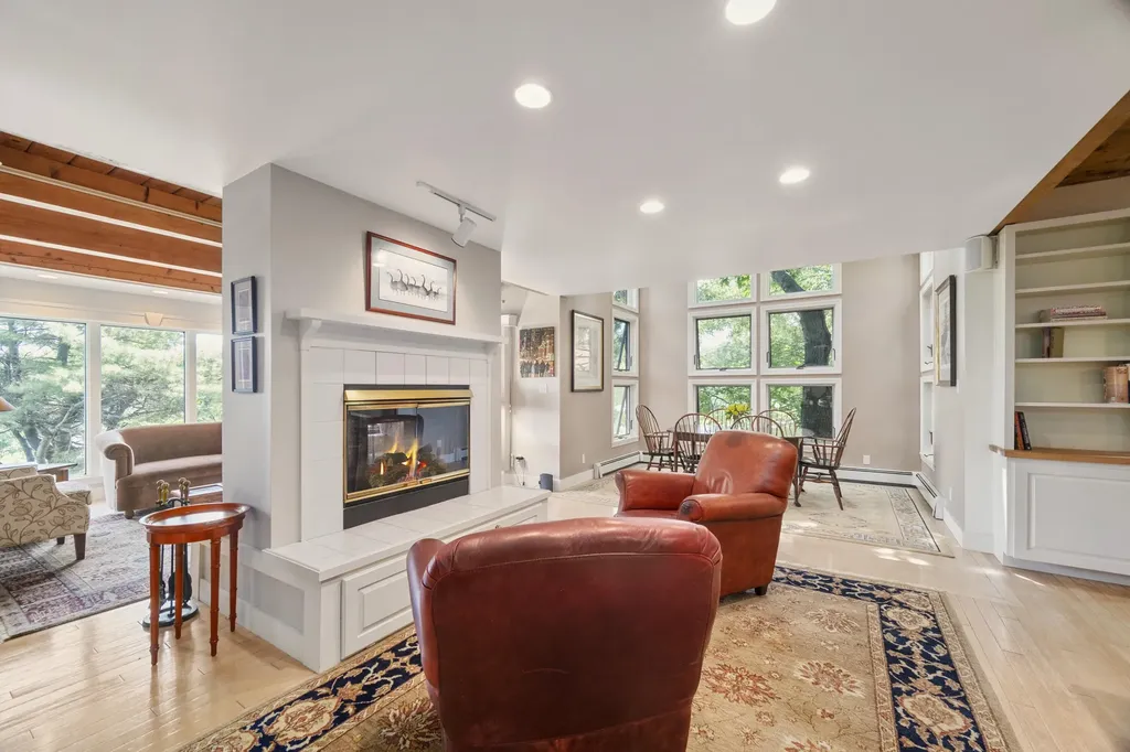 23 Acadia Drive Rockland ME 04841